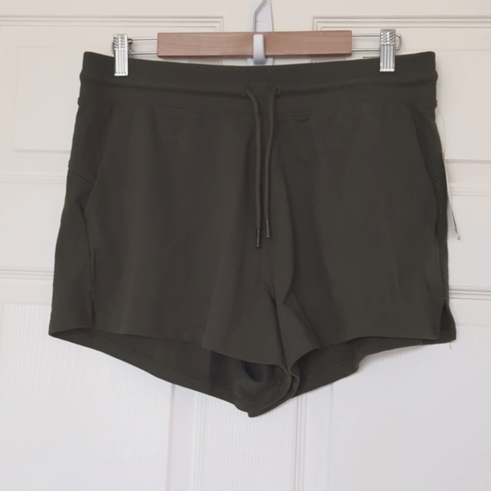 Women's All in Motion French Terry Shorts Hunter Green Size Large - Picture 2 of 8